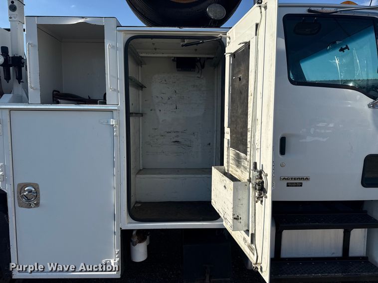 image for item NU9554 2007 Sterling Acterra utility / service truck