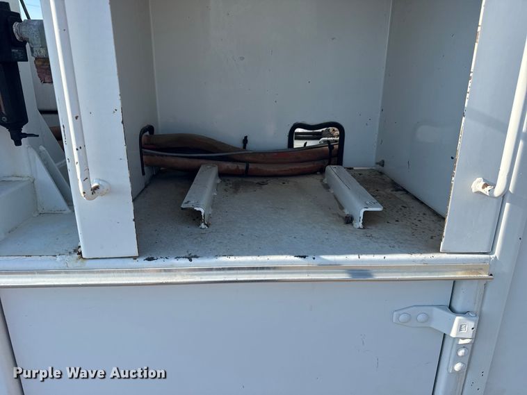 image for item NU9554 2007 Sterling Acterra utility / service truck