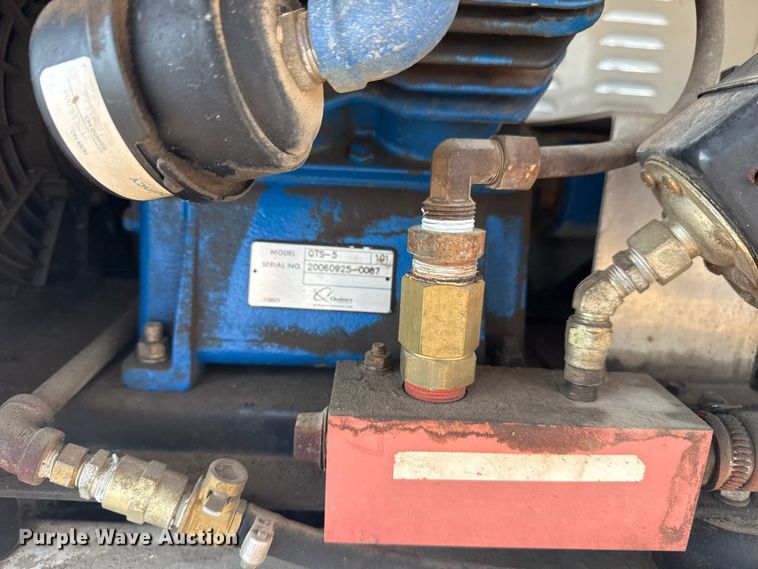 image for item NU9554 2007 Sterling Acterra utility / service truck