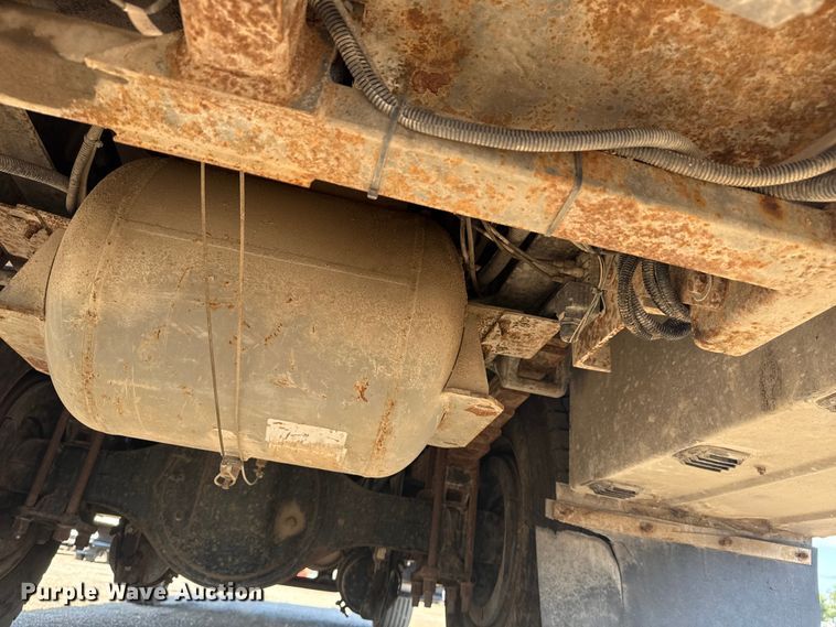 image for item NU9554 2007 Sterling Acterra utility / service truck