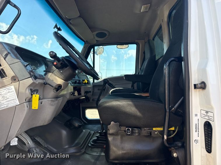 image for item NU9554 2007 Sterling Acterra utility / service truck