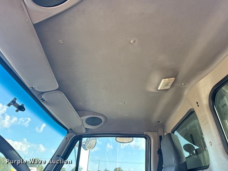 image for item NU9554 2007 Sterling Acterra utility / service truck