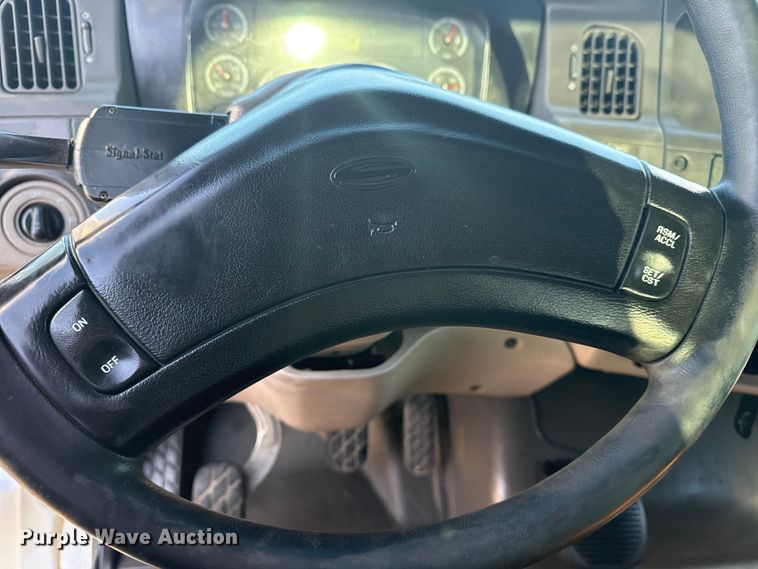 image for item NU9554 2007 Sterling Acterra utility / service truck