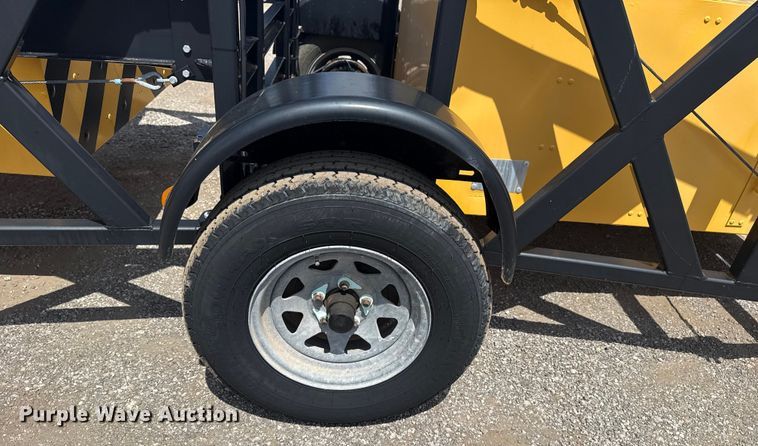 image for item NU9561 2011 Energy Absorption crash attenuator 