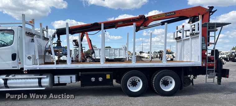 image for item NU9568 2010 Freightliner Business Class M2 grapple crane truck 