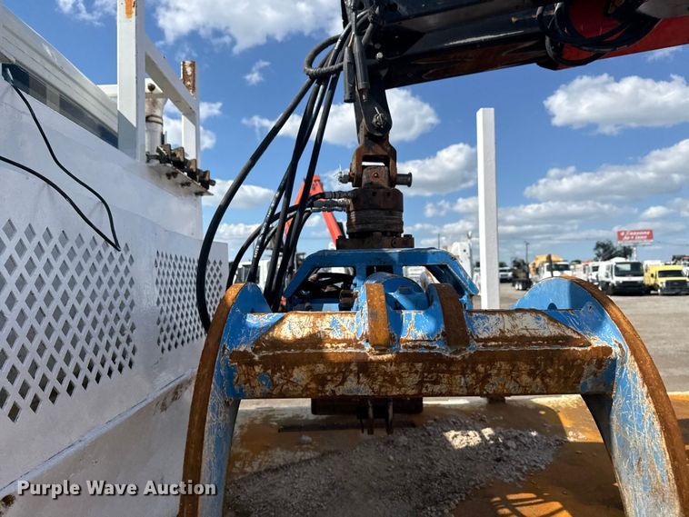 image for item NU9568 2010 Freightliner Business Class M2 grapple crane truck 