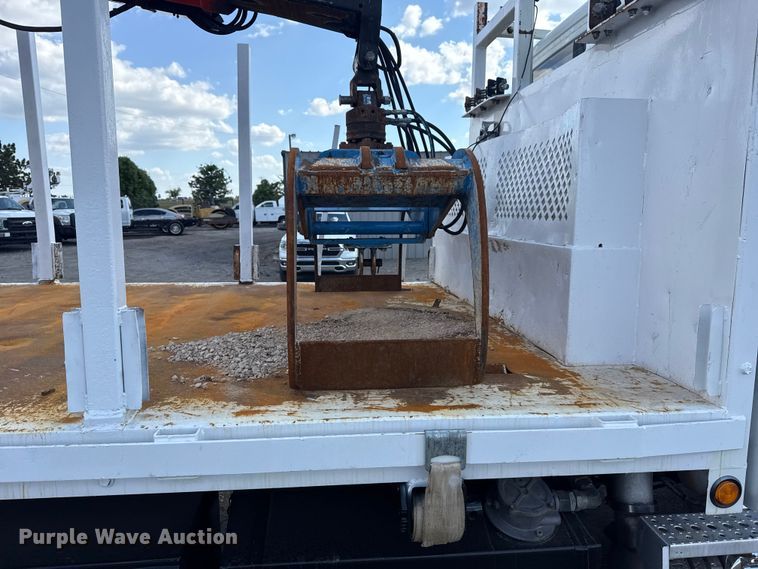 image for item NU9568 2010 Freightliner Business Class M2 grapple crane truck 