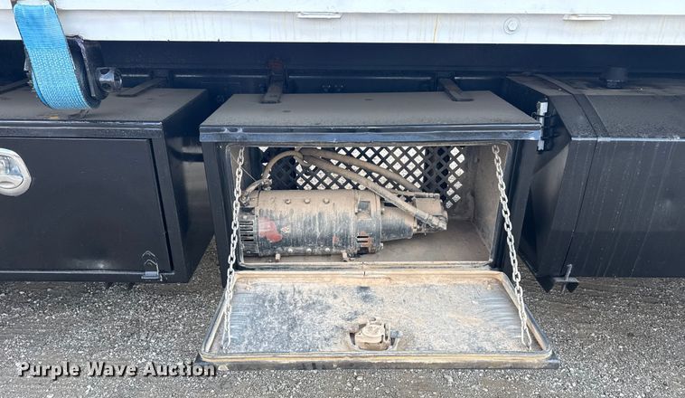 image for item NU9568 2010 Freightliner Business Class M2 grapple crane truck 