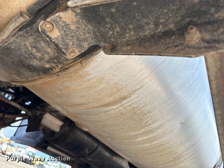 image for item NU9568 2010 Freightliner Business Class M2 grapple crane truck 