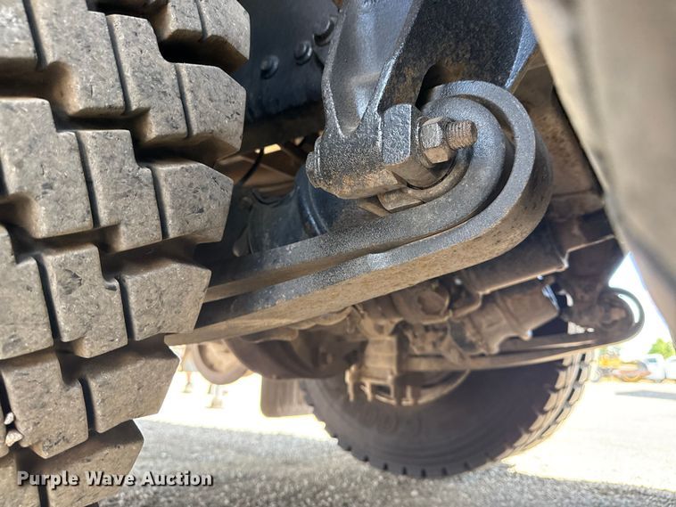 image for item NU9568 2010 Freightliner Business Class M2 grapple crane truck 