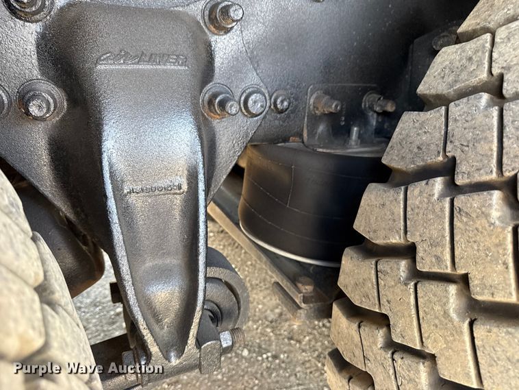 image for item NU9568 2010 Freightliner Business Class M2 grapple crane truck 