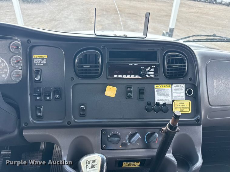 image for item NU9568 2010 Freightliner Business Class M2 grapple crane truck 