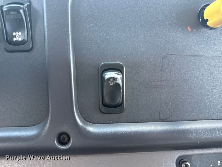 image for item NU9568 2010 Freightliner Business Class M2 grapple crane truck 