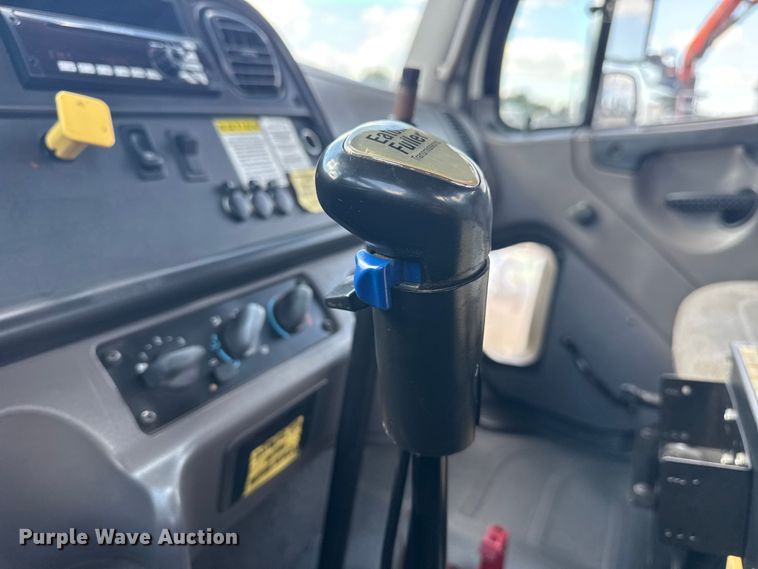 image for item NU9568 2010 Freightliner Business Class M2 grapple crane truck 