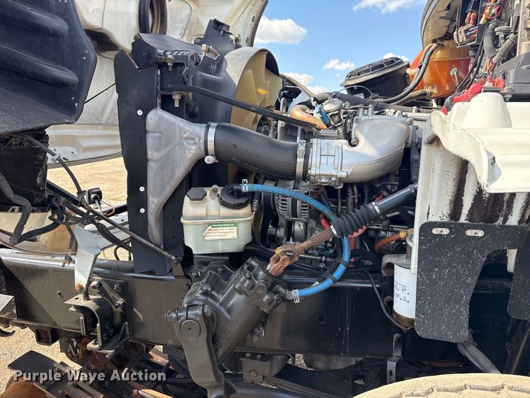 image for item NU9568 2010 Freightliner Business Class M2 grapple crane truck 