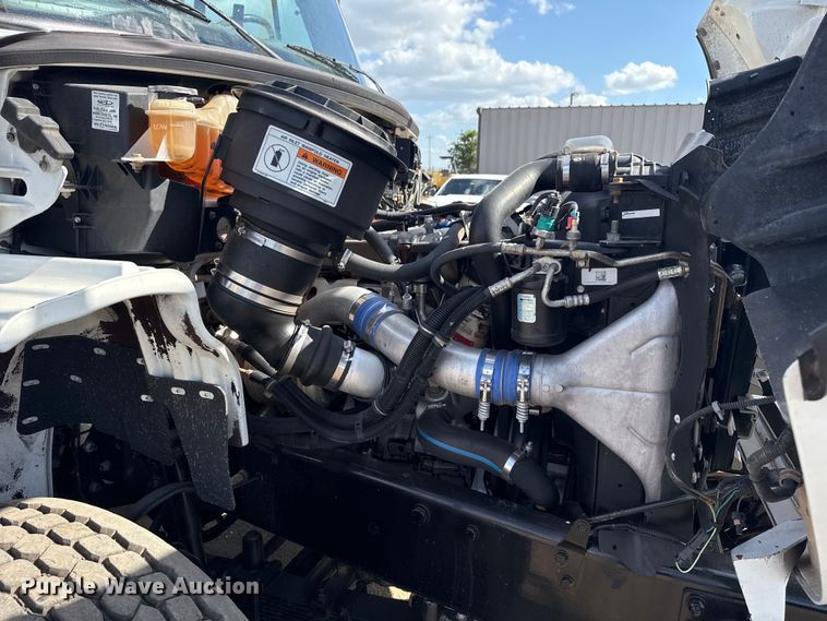 image for item NU9568 2010 Freightliner Business Class M2 grapple crane truck 