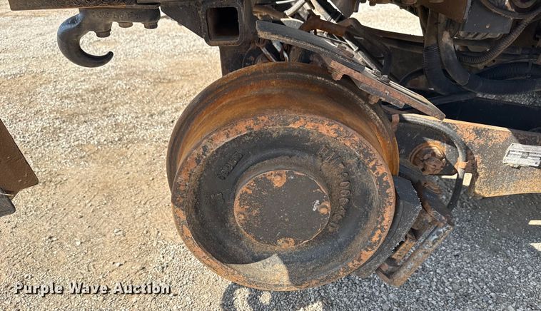 image for item NU9568 2010 Freightliner Business Class M2 grapple crane truck 