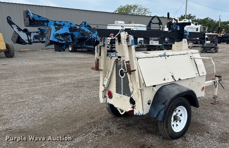 image for item NU9572 2006 Genie TML light plant