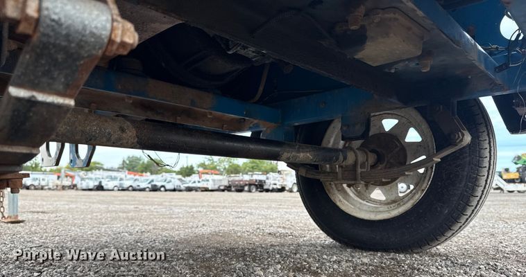 image for item NU9572 2006 Genie TML light plant