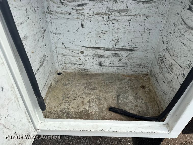 image for item NU9576 2012 Ford F550 Super Duty bucket truck