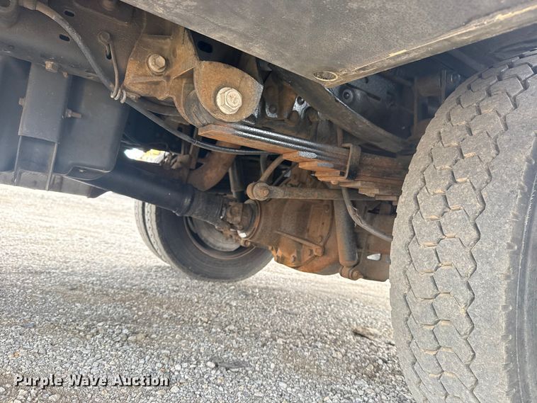 image for item NU9576 2012 Ford F550 Super Duty bucket truck