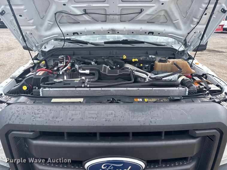 image for item NU9576 2012 Ford F550 Super Duty bucket truck