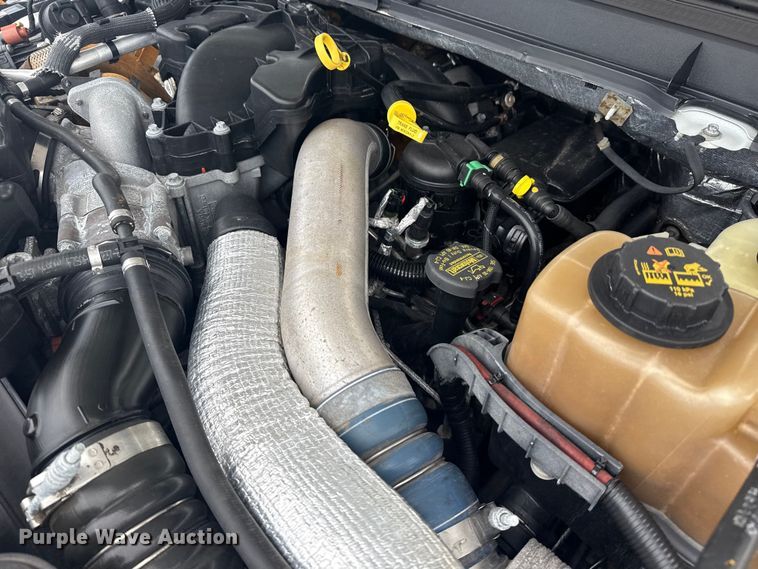 image for item NU9576 2012 Ford F550 Super Duty bucket truck