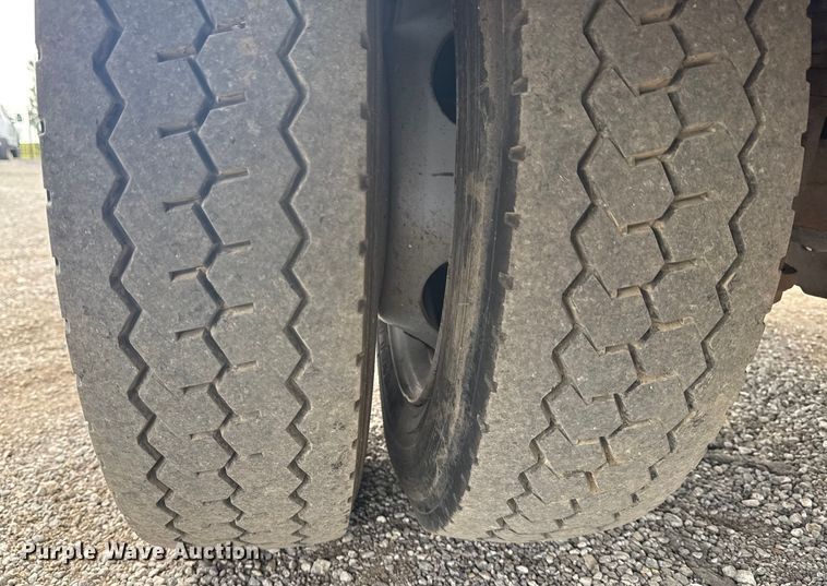 image for item NU9576 2012 Ford F550 Super Duty bucket truck