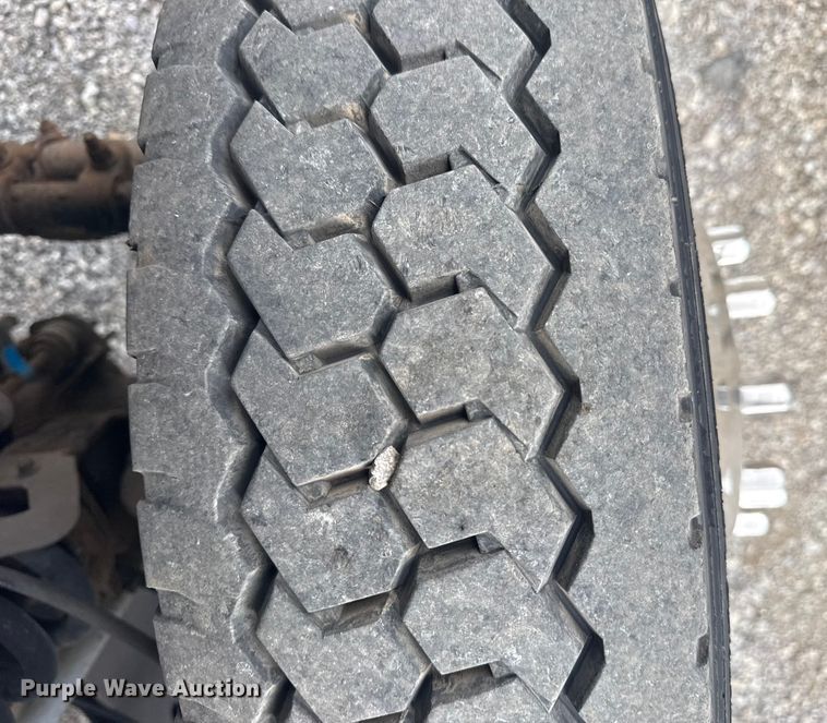 image for item NU9576 2012 Ford F550 Super Duty bucket truck