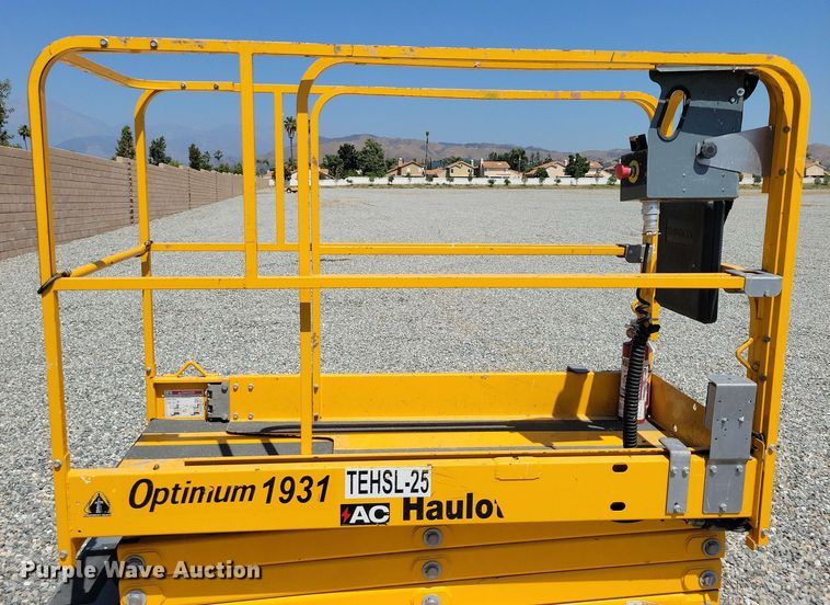 image for item YA0184 2018 Haulotte Optimum 1931E scissor lift
