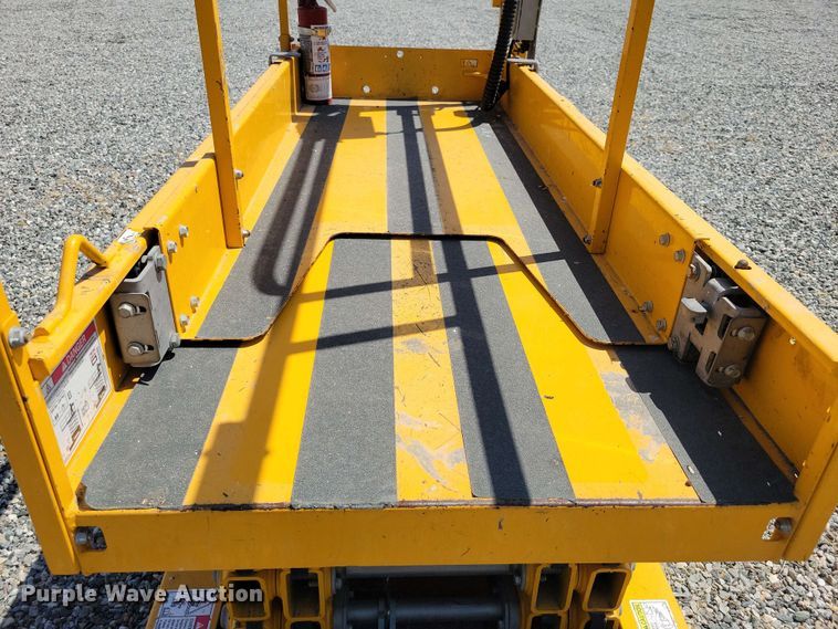 image for item YA0184 2018 Haulotte Optimum 1931E scissor lift