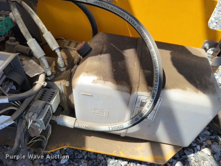 image for item YA0184 2018 Haulotte Optimum 1931E scissor lift