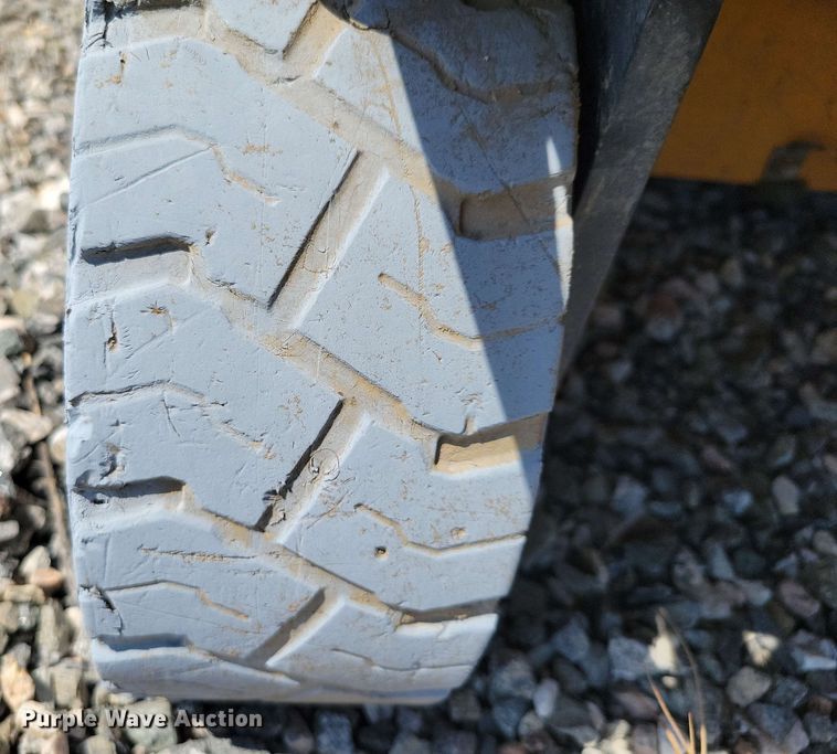 image for item YA0184 2018 Haulotte Optimum 1931E scissor lift