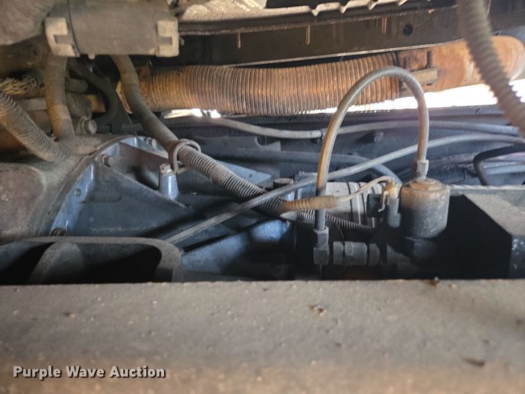 image for item YA0686 2005 Mack Granite CV713 dump truck