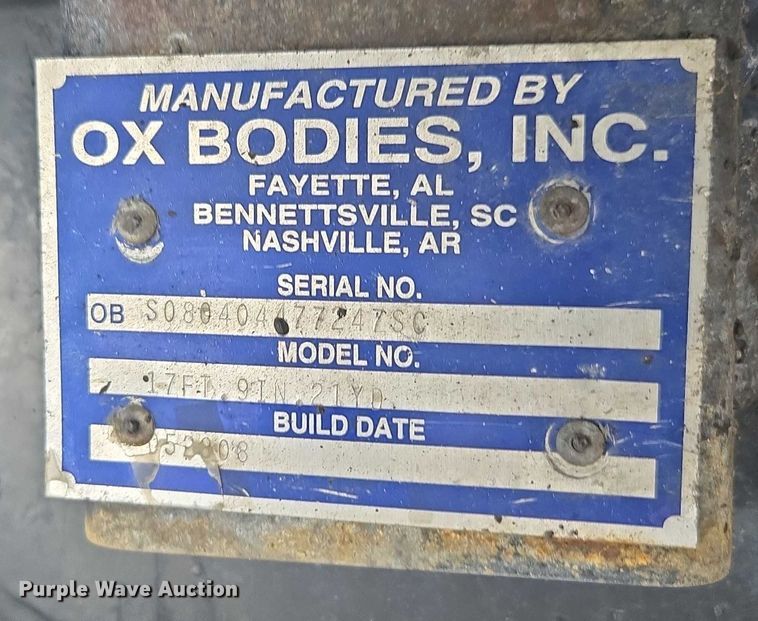 image for item YA0687 2009 Peterbilt 365 dump truck