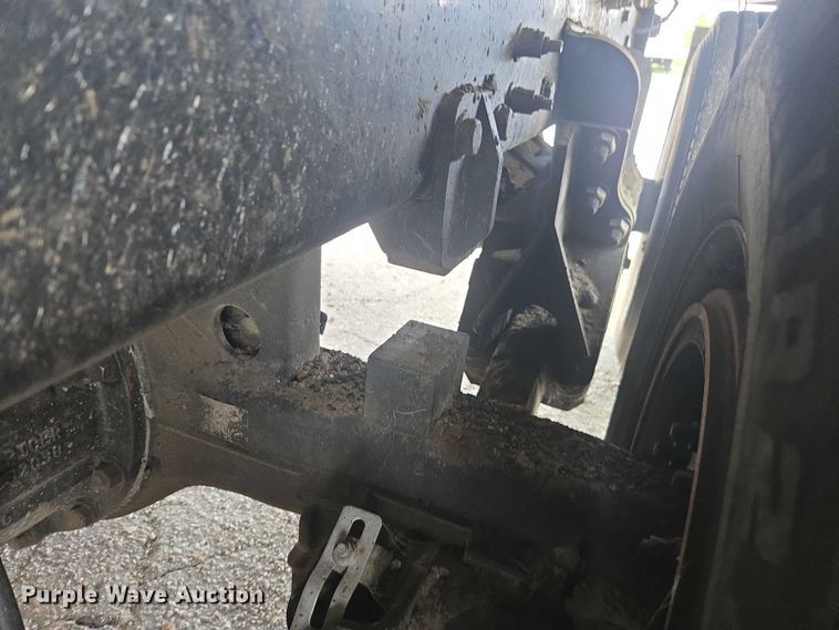 image for item YA0687 2009 Peterbilt 365 dump truck