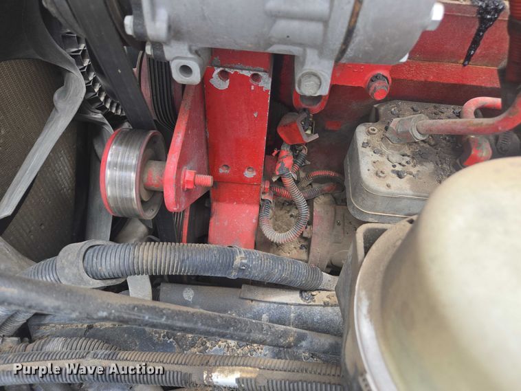 image for item YA0687 2009 Peterbilt 365 dump truck