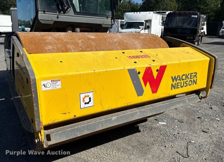image for item YA0749 2021 Wacker Neuson RC70 single drum vibratory roller