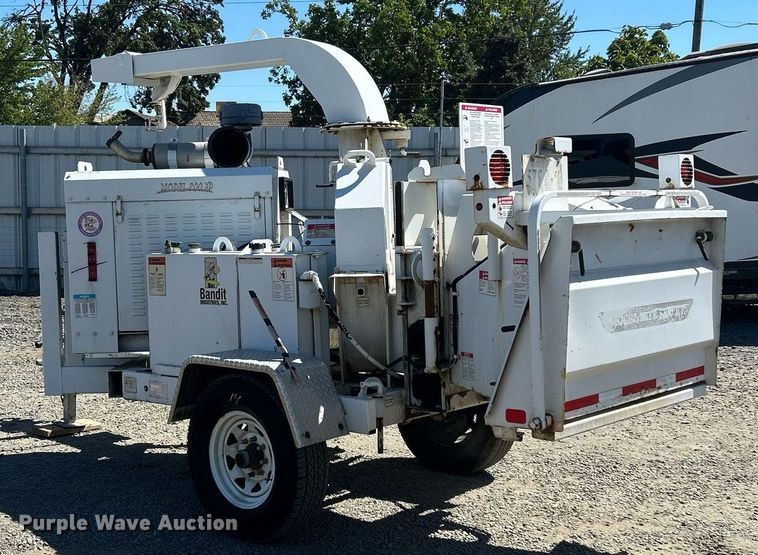 image for item YA0766 2012 Bandit industries 200XP wood chipper