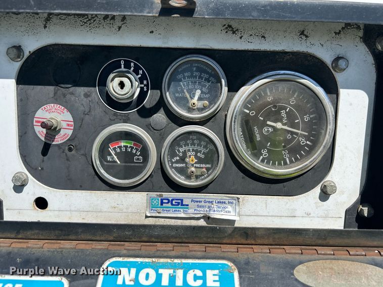 image for item YA0766 2012 Bandit industries 200XP wood chipper