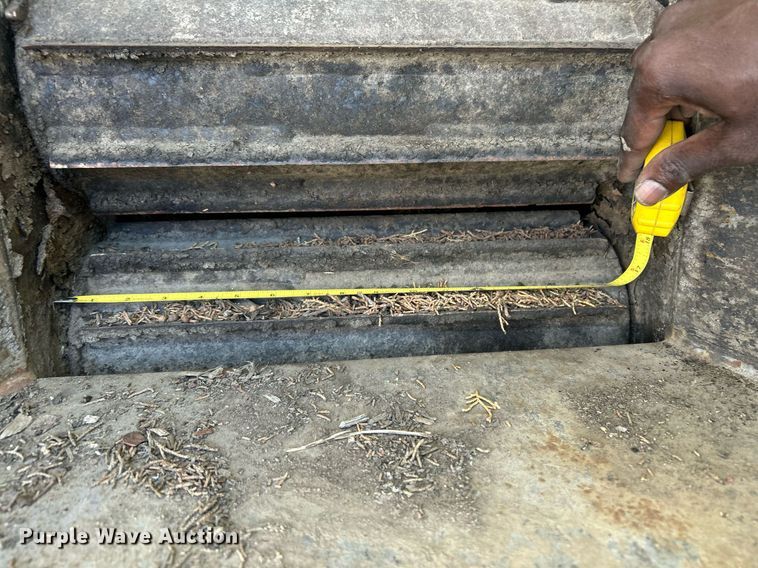 image for item YA0766 2012 Bandit industries 200XP wood chipper