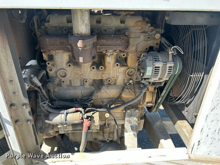 image for item YA0766 2012 Bandit industries 200XP wood chipper