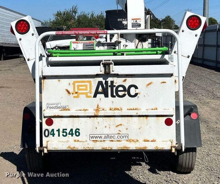 image for item YA0767 2015 Altec DC1317 wood chipper