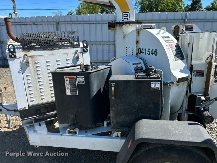 image for item YA0767 2015 Altec DC1317 wood chipper