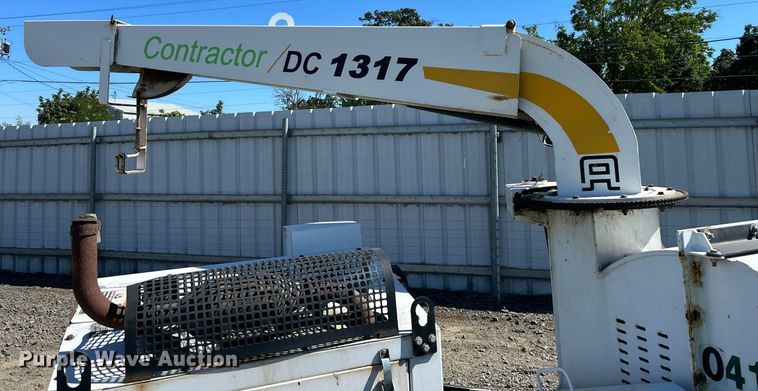 image for item YA0767 2015 Altec DC1317 wood chipper