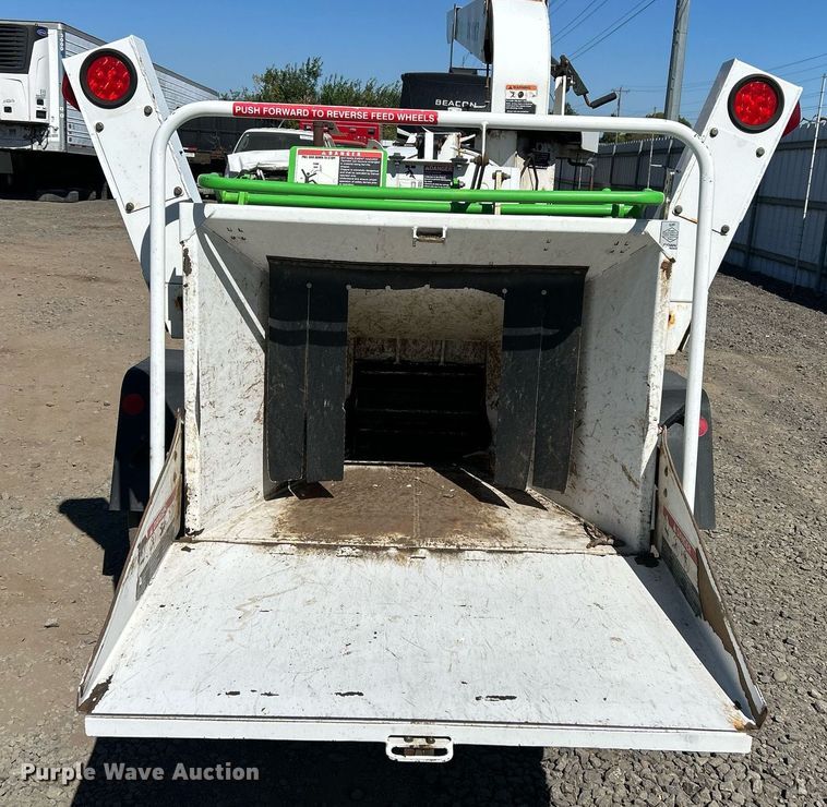 image for item YA0767 2015 Altec DC1317 wood chipper