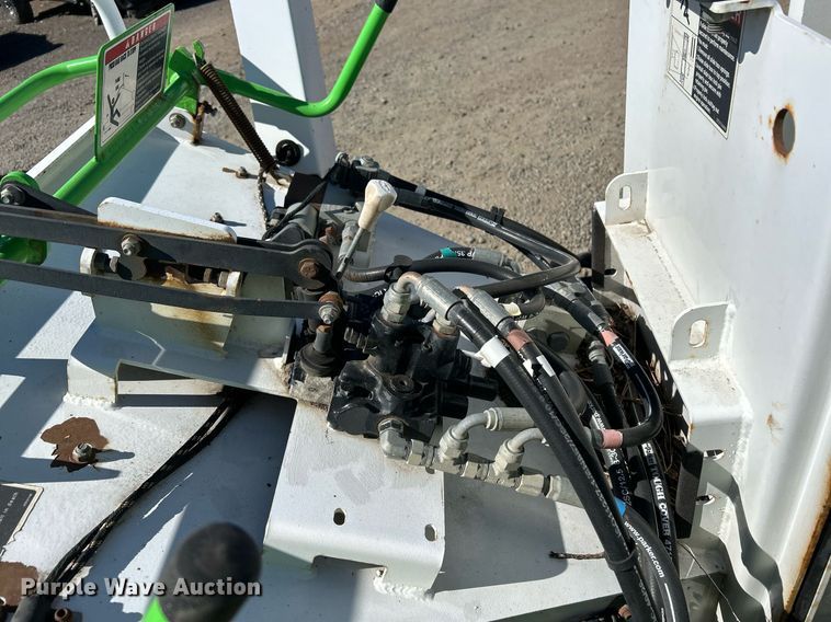 image for item YA0767 2015 Altec DC1317 wood chipper