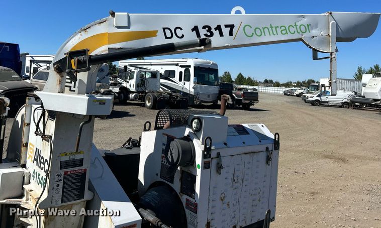 image for item YA0767 2015 Altec DC1317 wood chipper