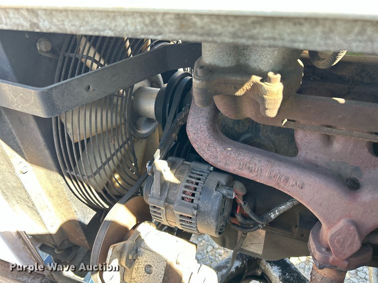 image for item YA0767 2015 Altec DC1317 wood chipper