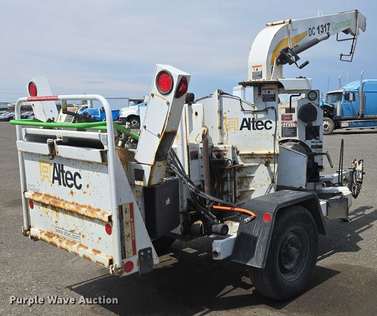 image for item YA0796 2015 Altec DC 1317 wood chipper